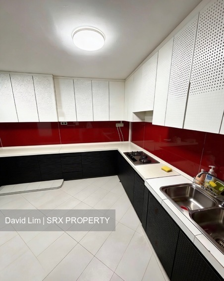 Blk 200A Compassvale South Gate (Sengkang), HDB 5 Rooms #545572551